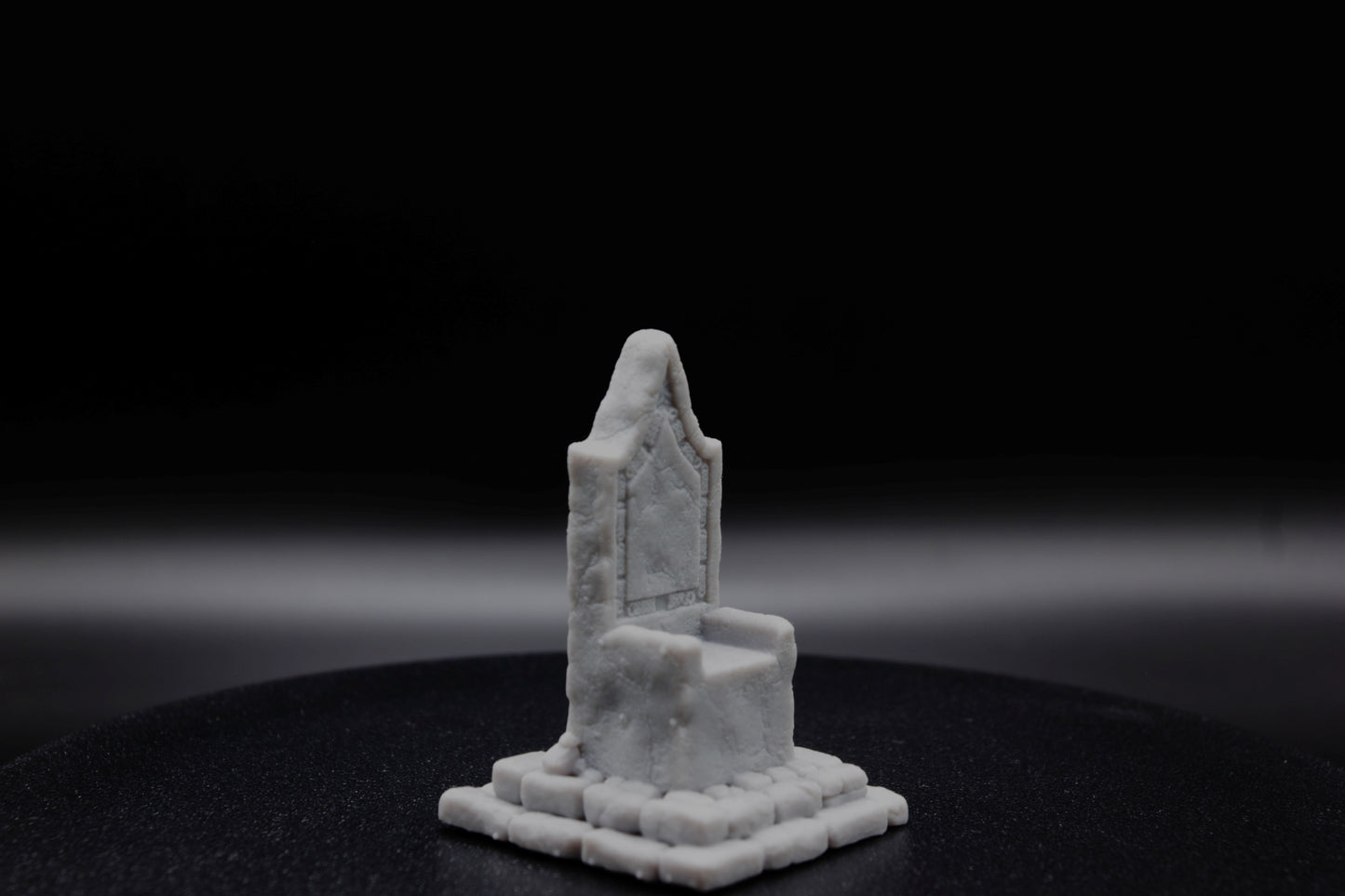 TRONE DE PIERRE