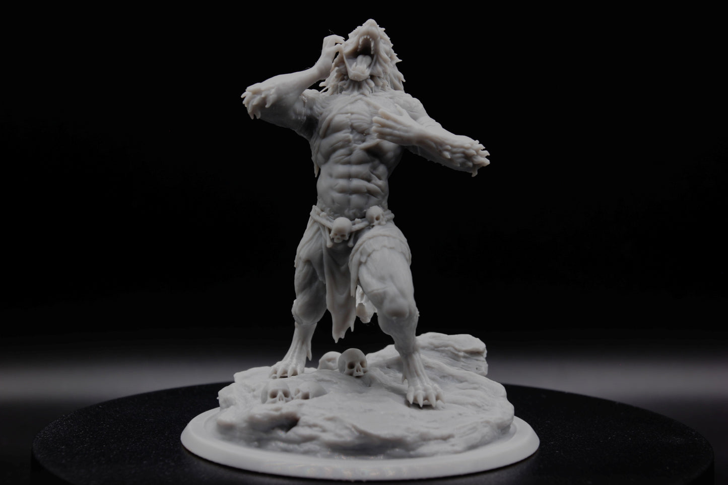 LOUP GAROU ALPHA