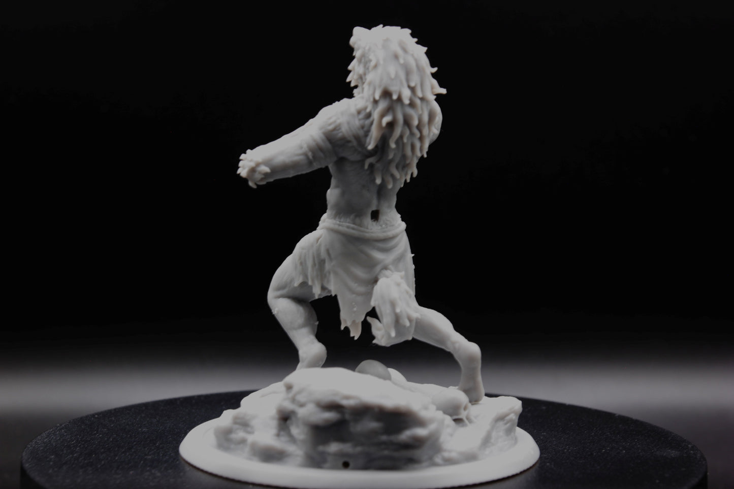 LOUP GAROU ALPHA