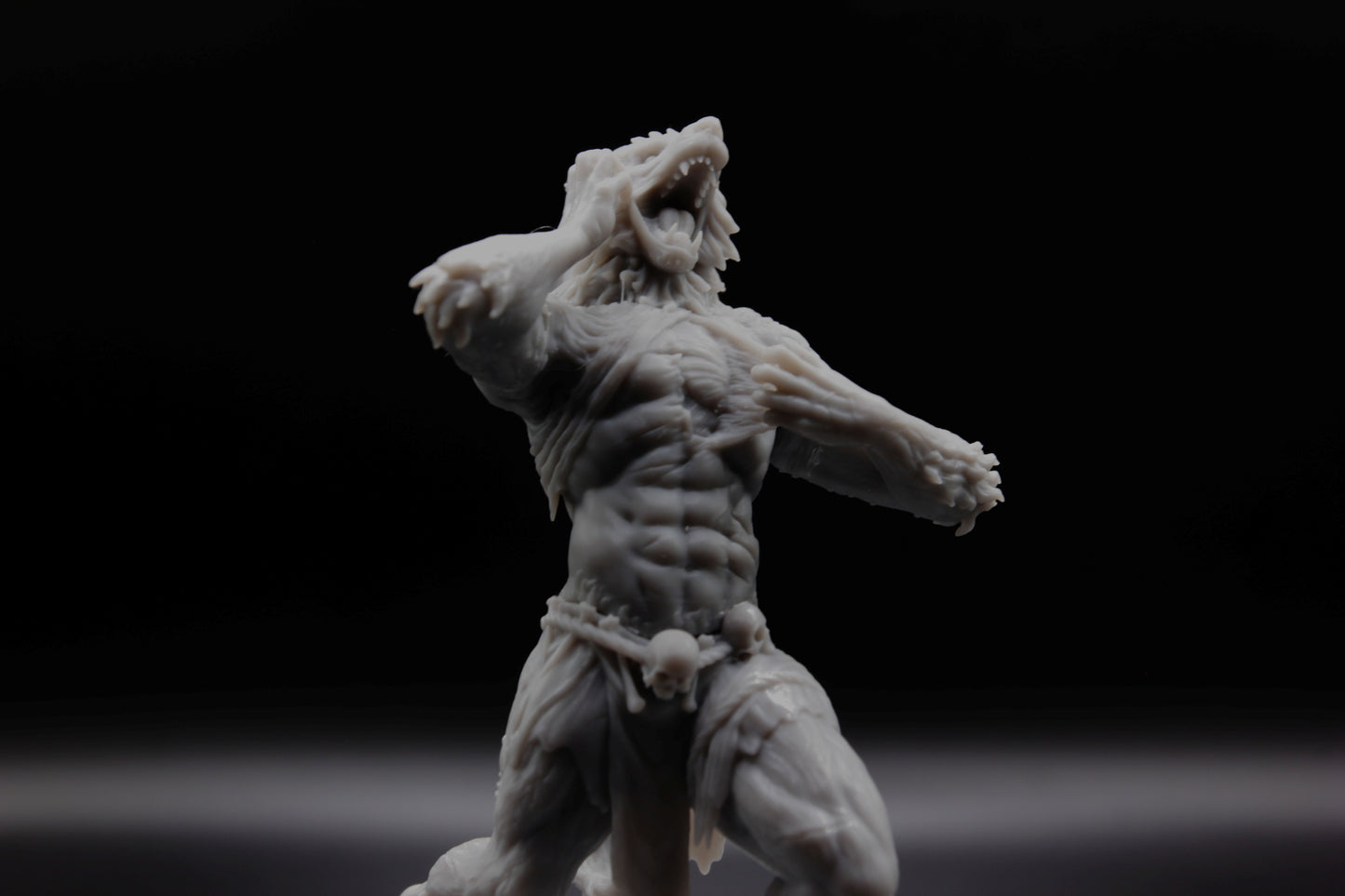 LOUP GAROU ALPHA