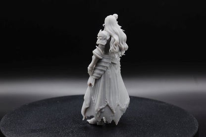GARDIENNE DU TEMPLE