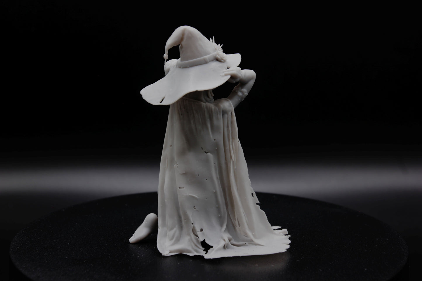 SORCIERE ÉLÉGANTE